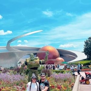 Meet your Posher, Javier